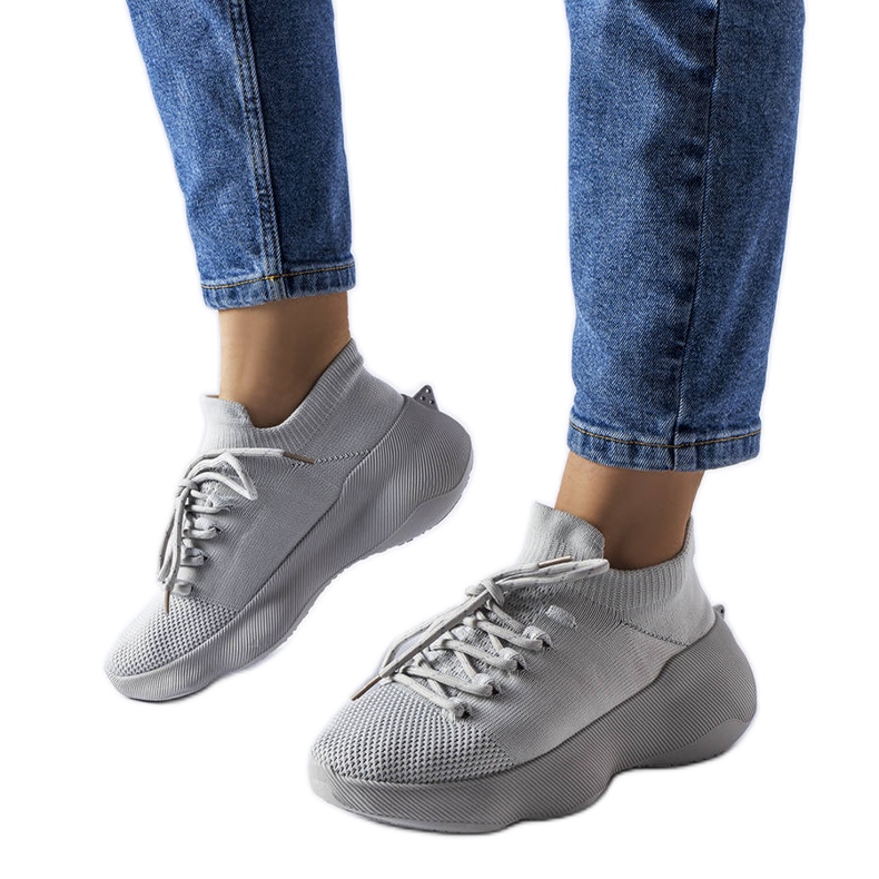 Grijze stoffen sneakers van Lavallée grijs
