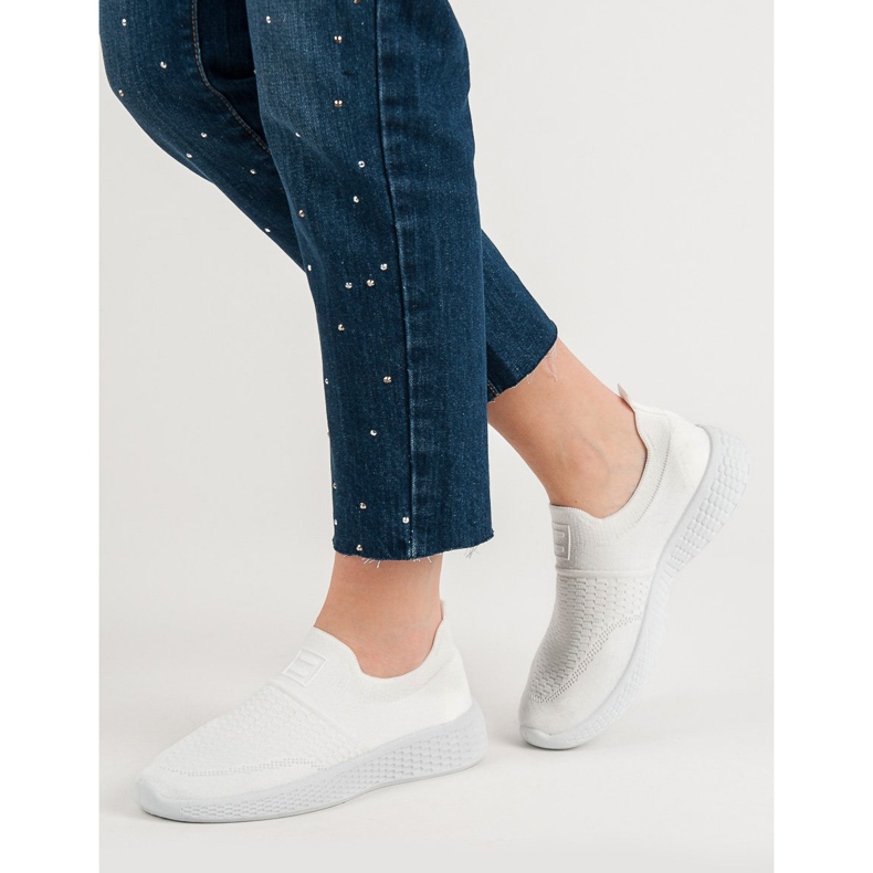 Weide Modieus textielschoeisel wit 2