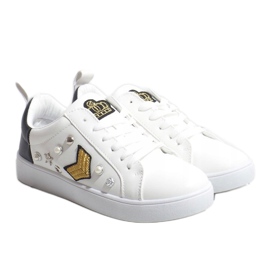 856-Y witte sneakers rijkelijk versierd 3