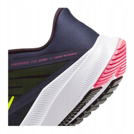 Nike Quest 3 W CD0232-401 schoenen marineblauw roze 6