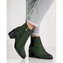 Groene Shelovet Chelsea-laarzen voor dames op de post groente 2